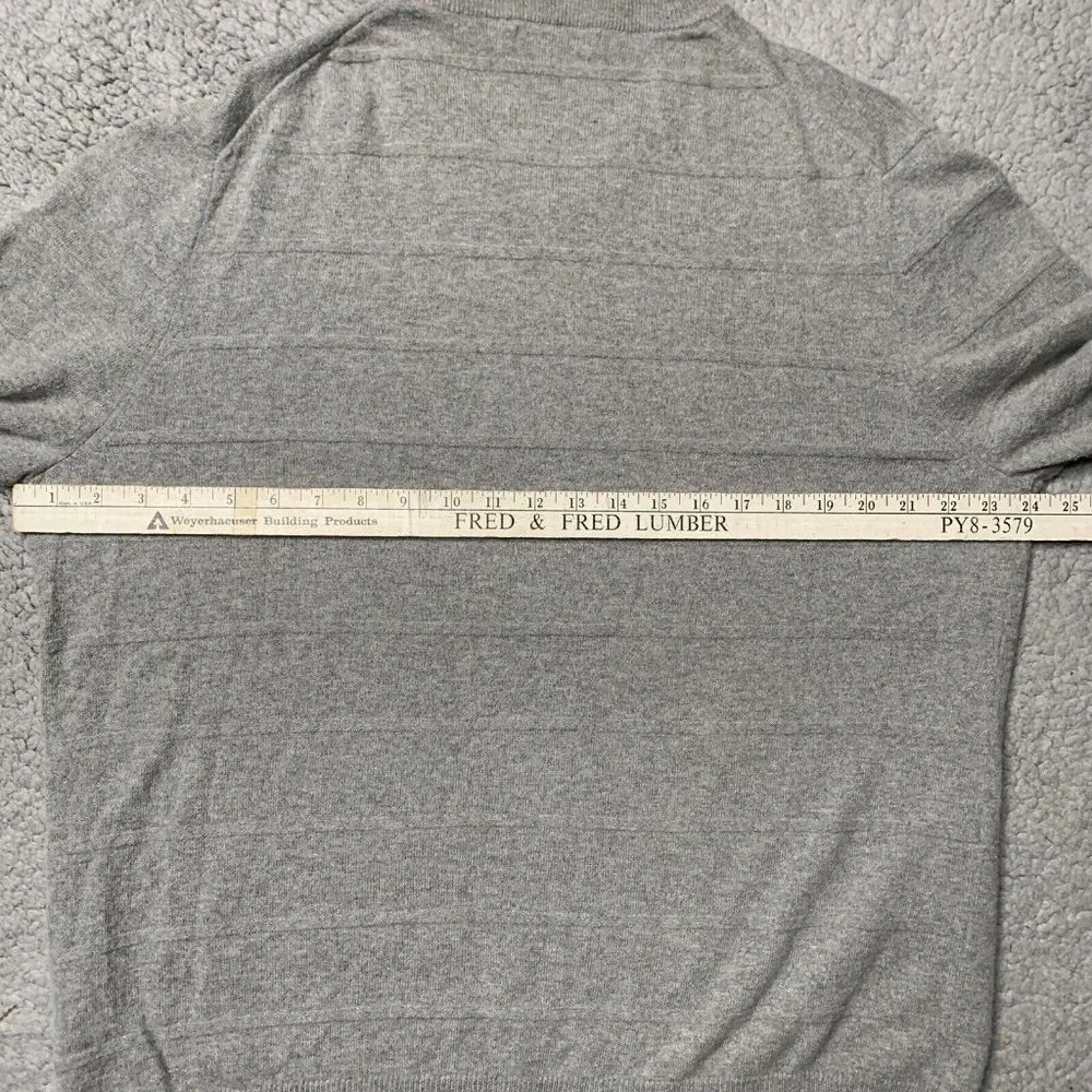 Banana Republic Men's Sweater XL V-Neck Angora Rabbit Cashmere Wool Blend Gray‎